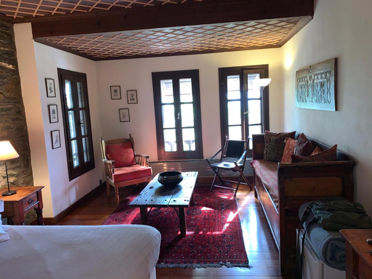 Palio Eleotrivio Guesthouse Agios Lavrentios Екстериор снимка