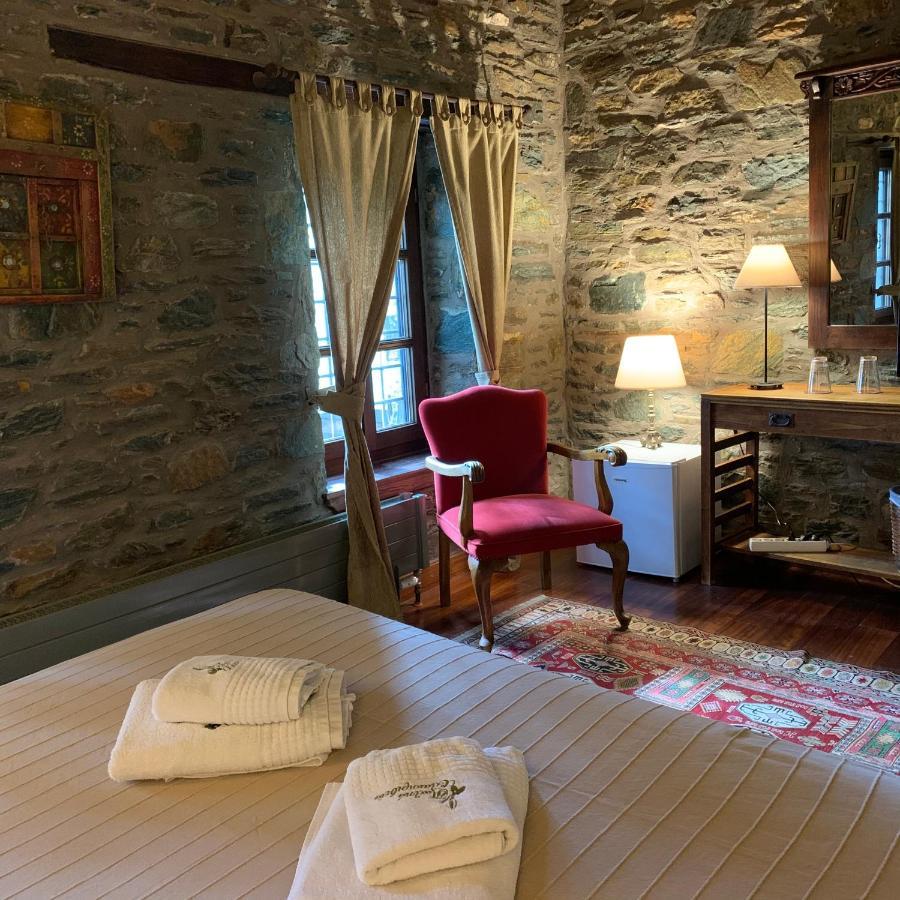 Palio Eleotrivio Guesthouse Agios Lavrentios Екстериор снимка