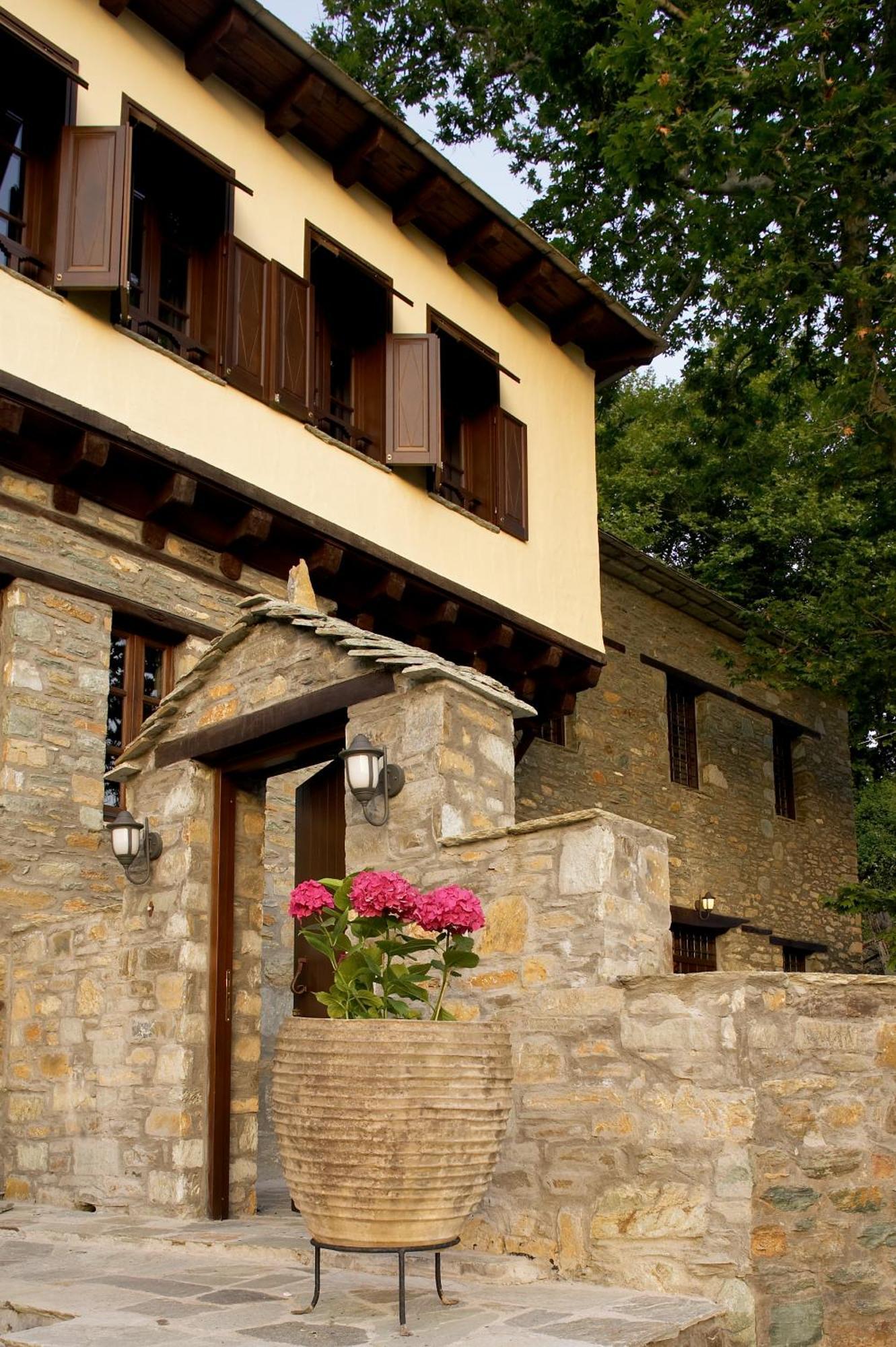 Palio Eleotrivio Guesthouse Agios Lavrentios Екстериор снимка