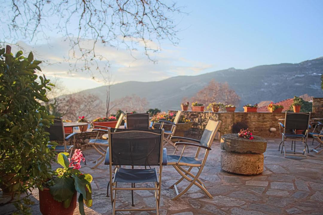 Palio Eleotrivio Guesthouse Agios Lavrentios Екстериор снимка