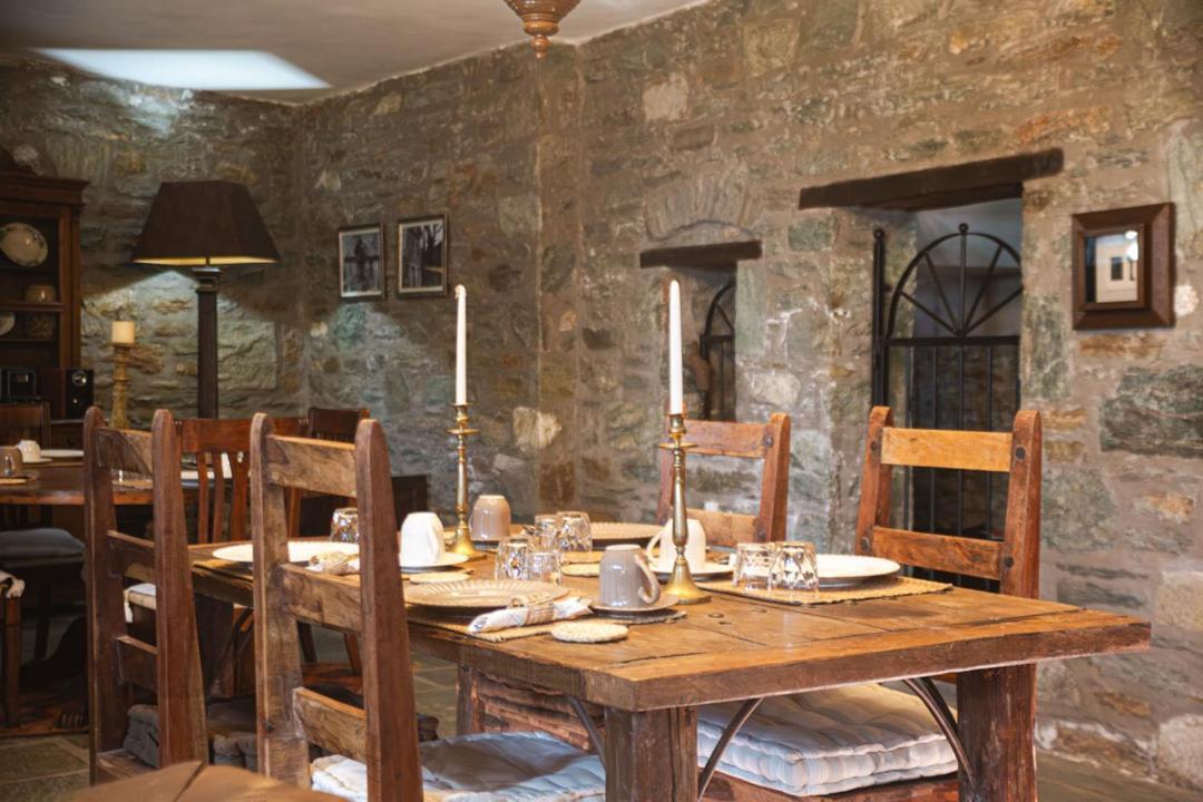 Palio Eleotrivio Guesthouse Agios Lavrentios Екстериор снимка