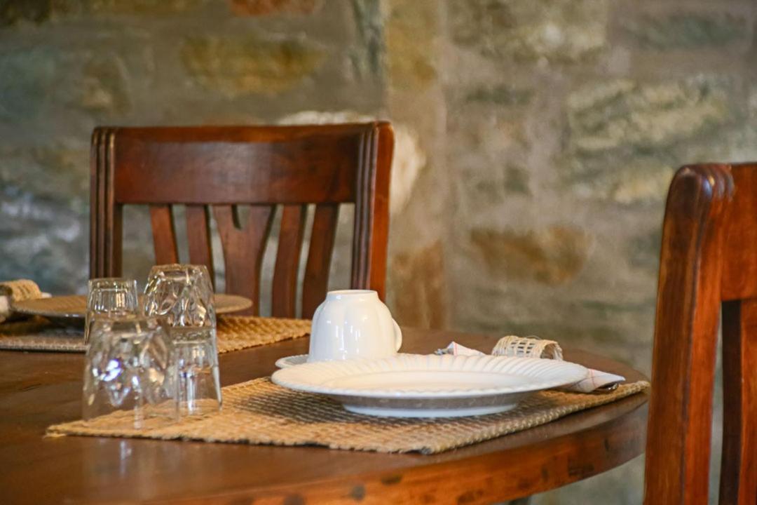 Palio Eleotrivio Guesthouse Agios Lavrentios Екстериор снимка