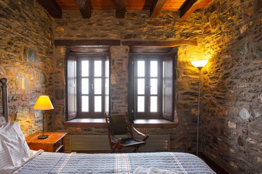 Palio Eleotrivio Guesthouse Agios Lavrentios Екстериор снимка