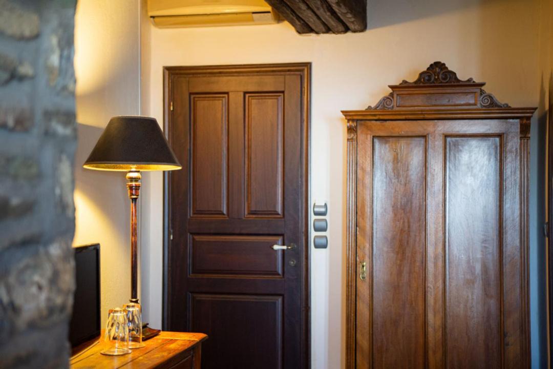 Palio Eleotrivio Guesthouse Agios Lavrentios Екстериор снимка