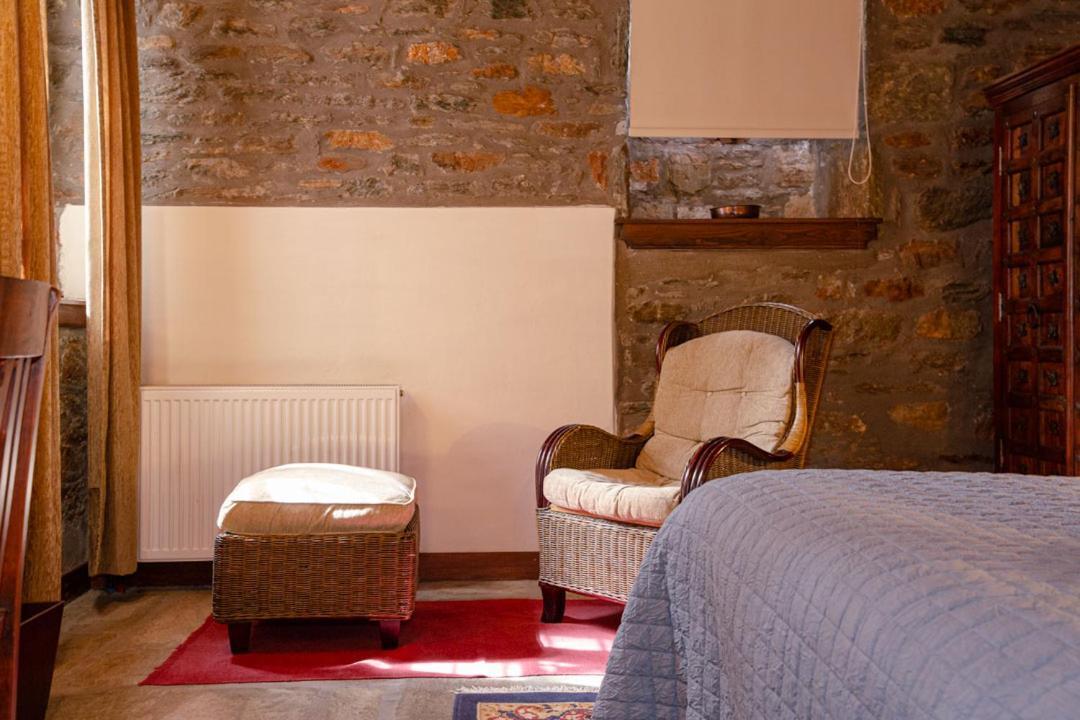 Palio Eleotrivio Guesthouse Agios Lavrentios Екстериор снимка
